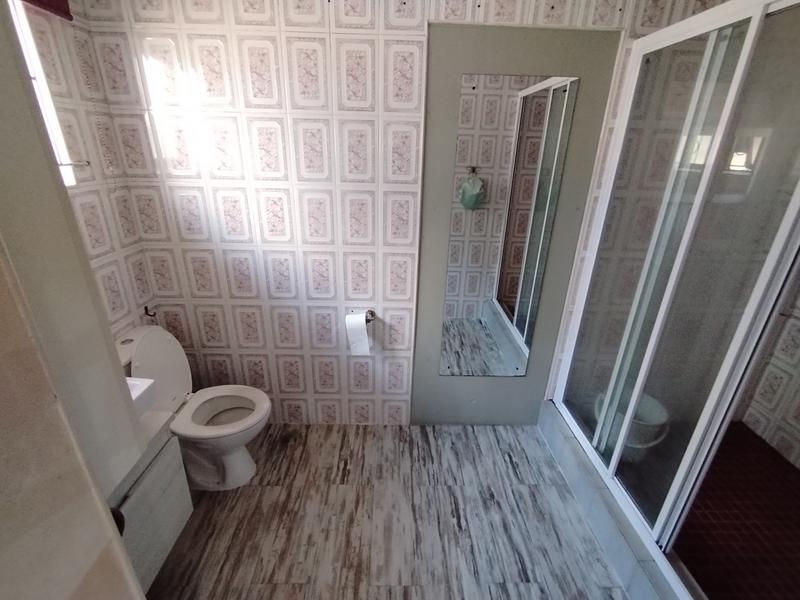 5 Bedroom Property for Sale in Buffels Bosch KwaZulu-Natal