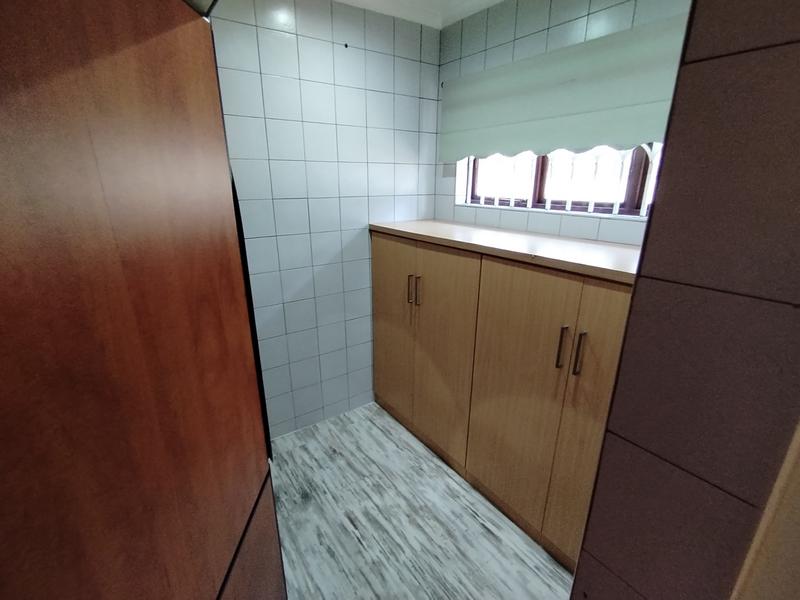 5 Bedroom Property for Sale in Buffels Bosch KwaZulu-Natal