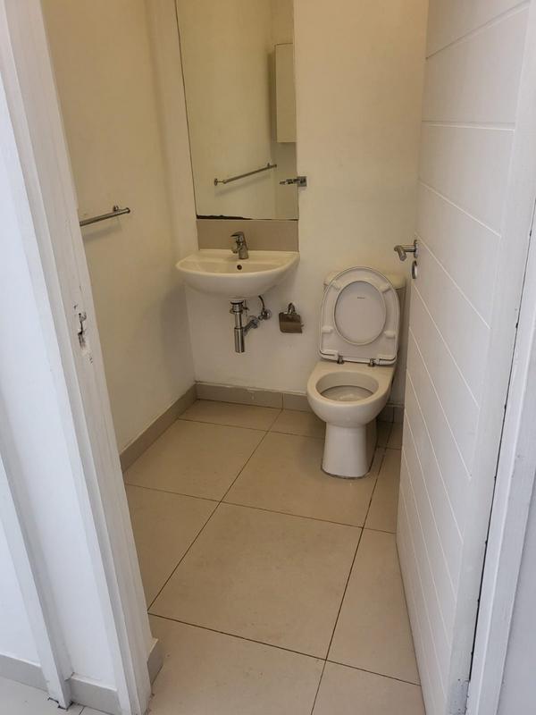 2 Bedroom Property for Sale in Umhlanga KwaZulu-Natal