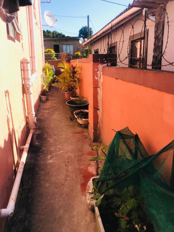 4 Bedroom Property for Sale in Inanda KwaZulu-Natal