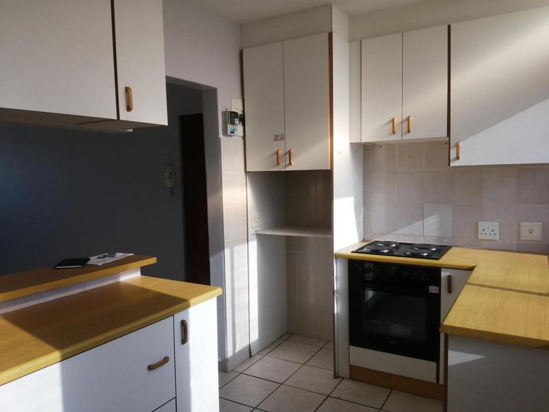 To Let 2 Bedroom Property for Rent in Amanzimtoti KwaZulu-Natal