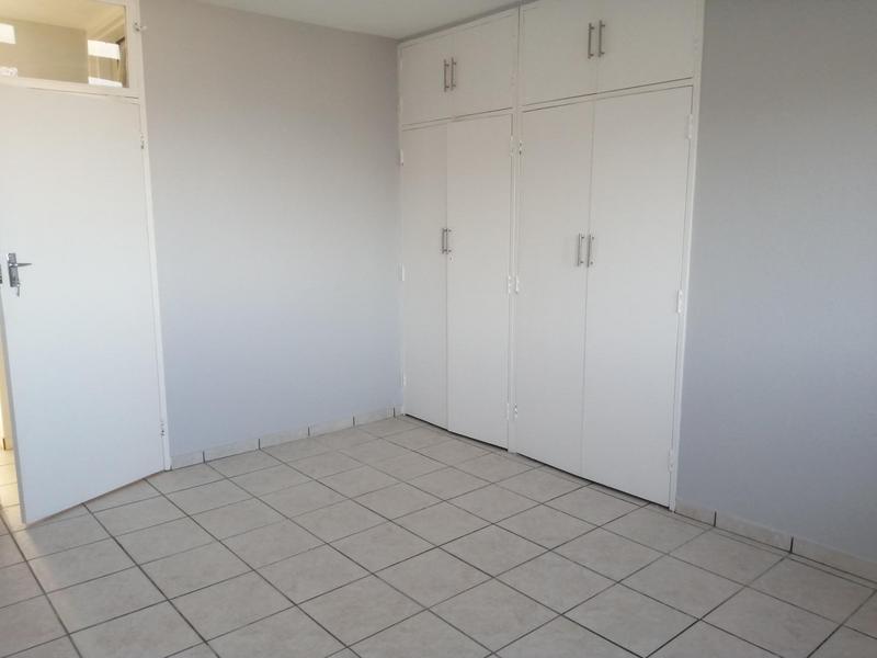 To Let 2 Bedroom Property for Rent in Amanzimtoti KwaZulu-Natal