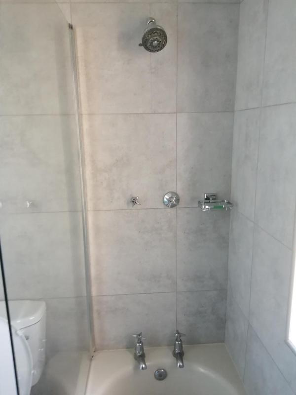 To Let 2 Bedroom Property for Rent in Amanzimtoti KwaZulu-Natal