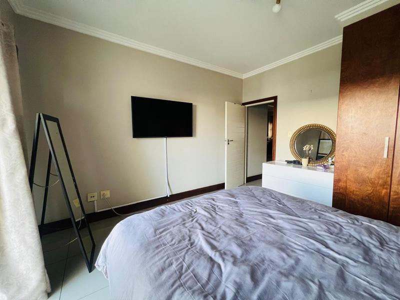 To Let 2 Bedroom Property for Rent in Umhlanga Ridge KwaZulu-Natal