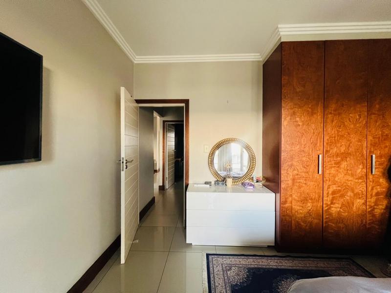 To Let 2 Bedroom Property for Rent in Umhlanga Ridge KwaZulu-Natal