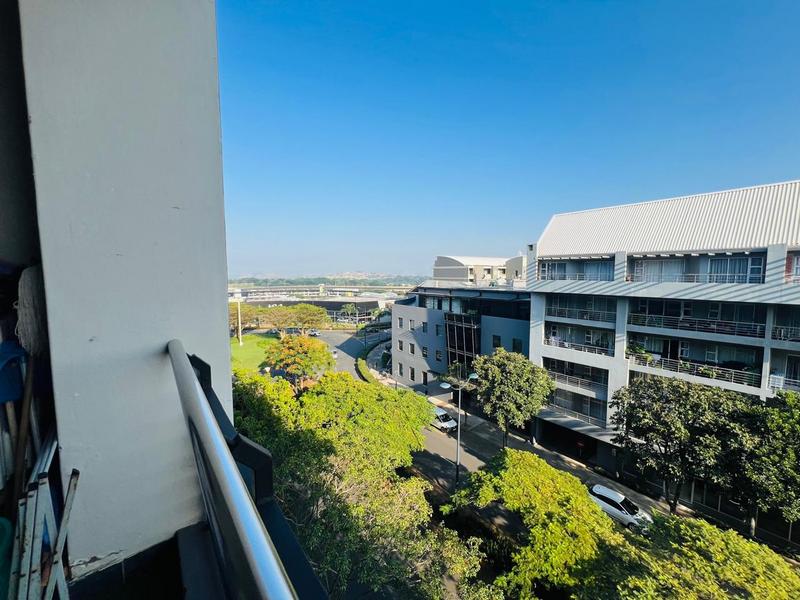 To Let 2 Bedroom Property for Rent in Umhlanga Ridge KwaZulu-Natal