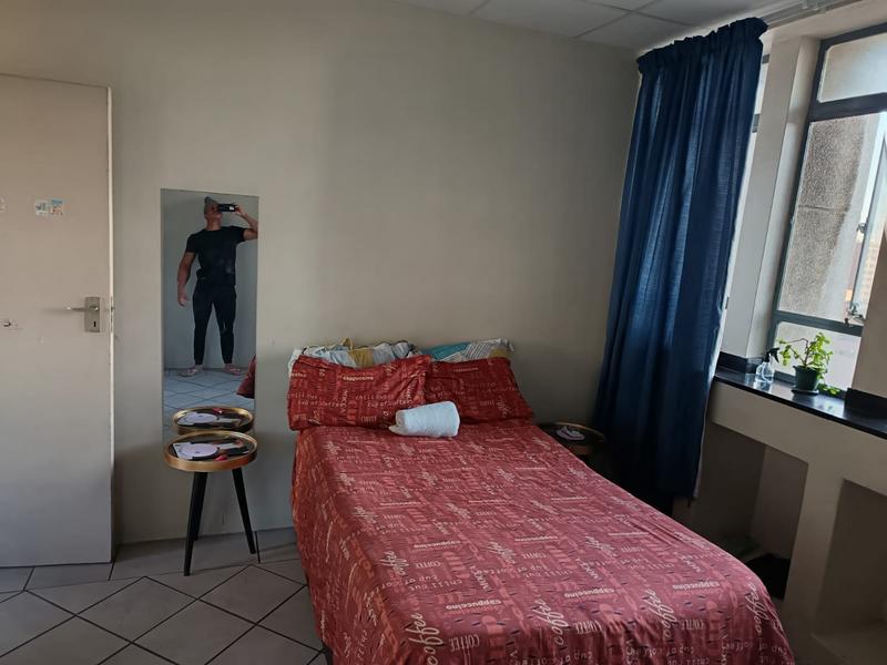 1 Bedroom Property for Sale in Durban Central KwaZulu-Natal