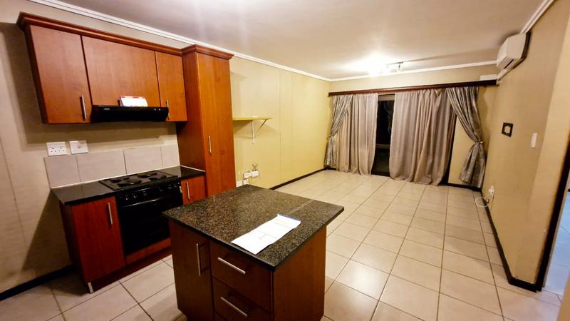 2 Bedroom Property for Sale in Sherwood KwaZulu-Natal