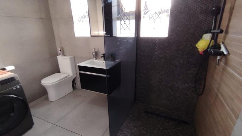 3 Bedroom Property for Sale in Sea View KwaZulu-Natal