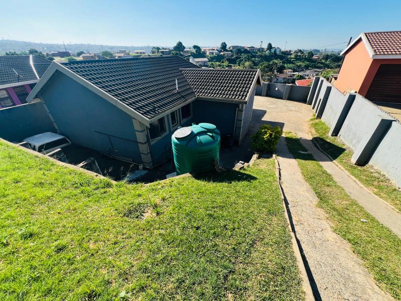 3 Bedroom Property for Sale in Ntuzuma KwaZulu-Natal