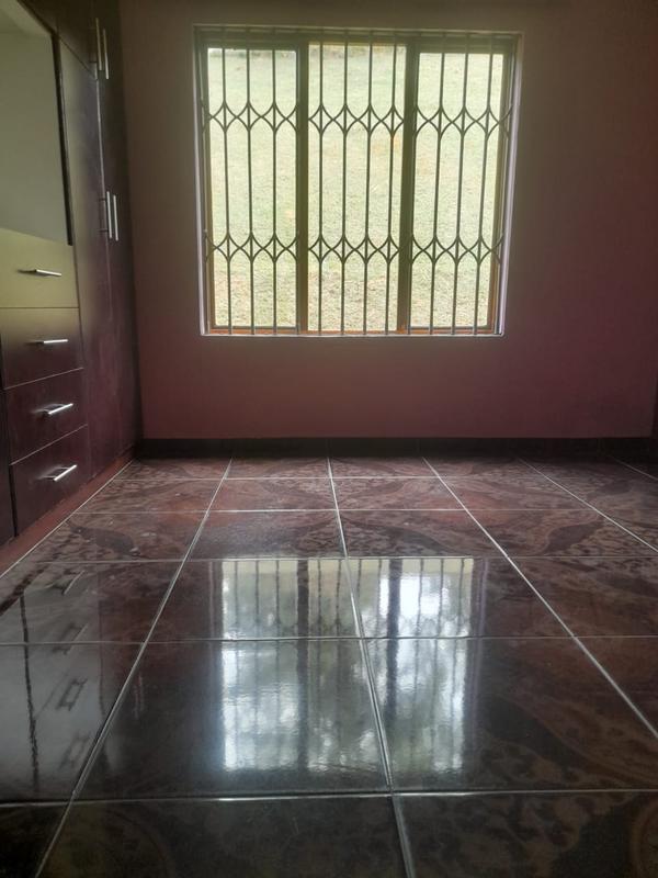 3 Bedroom Property for Sale in Woodhaven KwaZulu-Natal