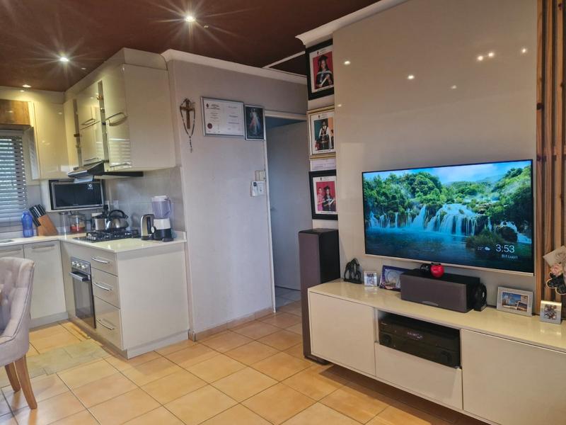 2 Bedroom Property for Sale in Bellair KwaZulu-Natal