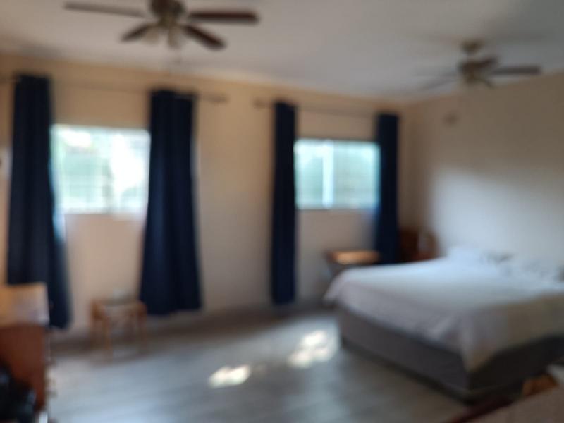 To Let 1 Bedroom Property for Rent in Richem KwaZulu-Natal