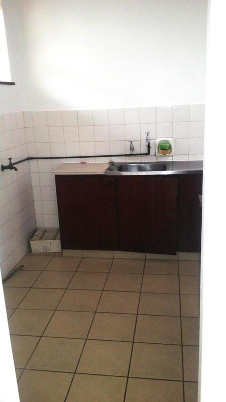 To Let 1 Bedroom Property for Rent in Windermere KwaZulu-Natal