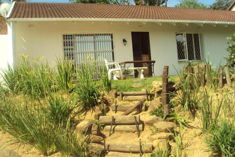 To Let 3 Bedroom Property for Rent in Westbrook KwaZulu-Natal