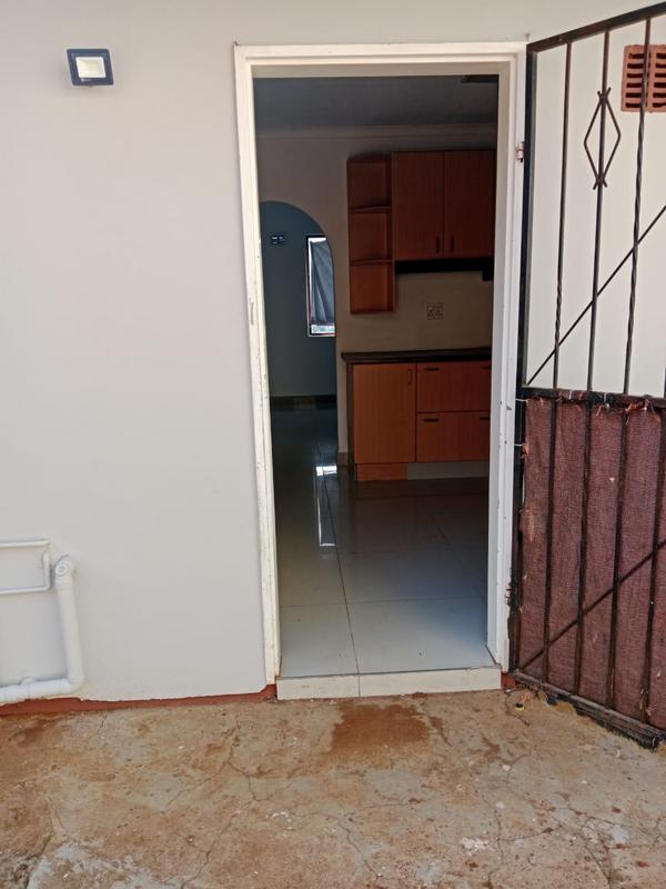 To Let 3 Bedroom Property for Rent in Verulam KwaZulu-Natal
