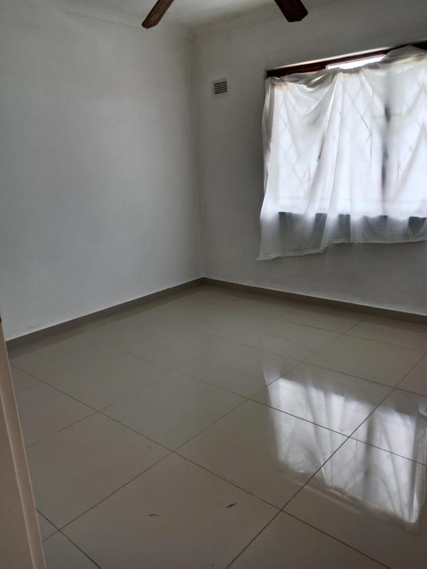 To Let 3 Bedroom Property for Rent in Verulam KwaZulu-Natal