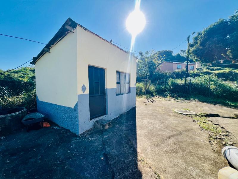 2 Bedroom Property for Sale in Ntuzuma KwaZulu-Natal