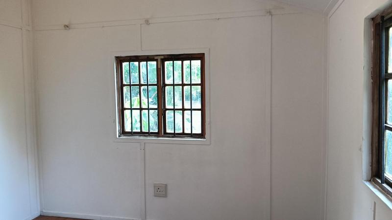 To Let 2 Bedroom Property for Rent in Chiltern Hills KwaZulu-Natal