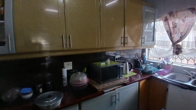 7 Bedroom Property for Sale in Moorton KwaZulu-Natal