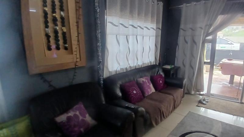 7 Bedroom Property for Sale in Moorton KwaZulu-Natal