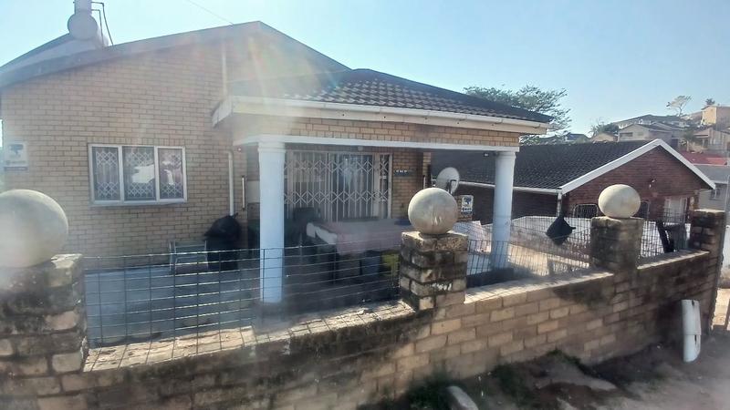 7 Bedroom Property for Sale in Moorton KwaZulu-Natal