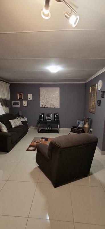 4 Bedroom Property for Sale in Malvern KwaZulu-Natal