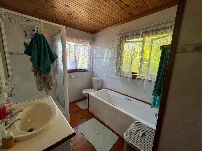 3 Bedroom Property for Sale in Port Shepstone KwaZulu-Natal