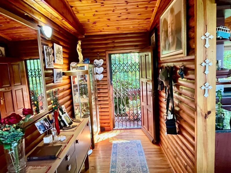 3 Bedroom Property for Sale in Port Shepstone KwaZulu-Natal