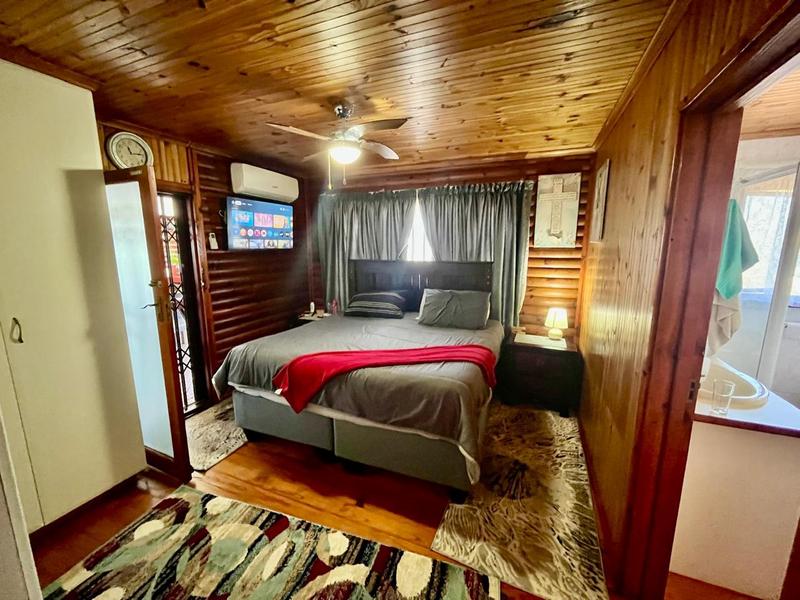 3 Bedroom Property for Sale in Port Shepstone KwaZulu-Natal