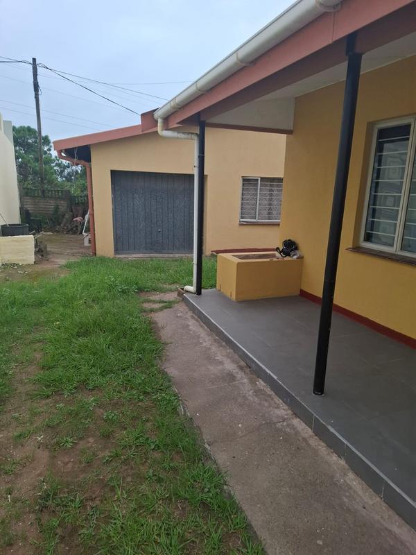 4 Bedroom Property for Sale in Havenside KwaZulu-Natal