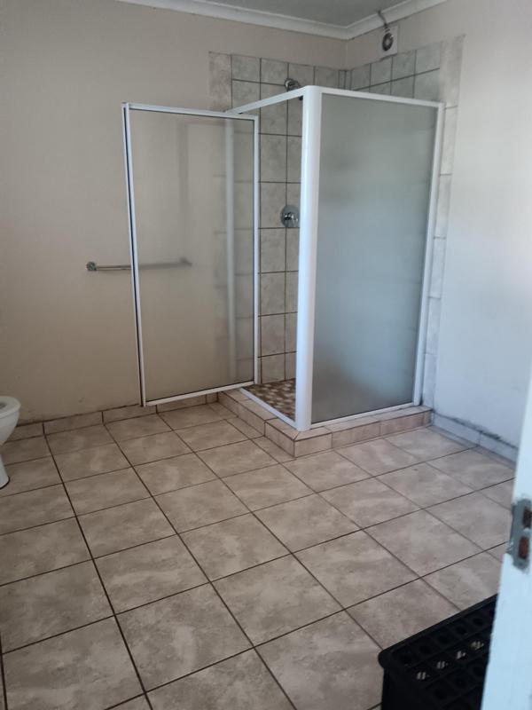 To Let 1 Bedroom Property for Rent in Durban North KwaZulu-Natal