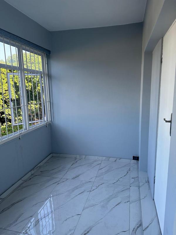 1 Bedroom Property for Sale in Glenwood KwaZulu-Natal
