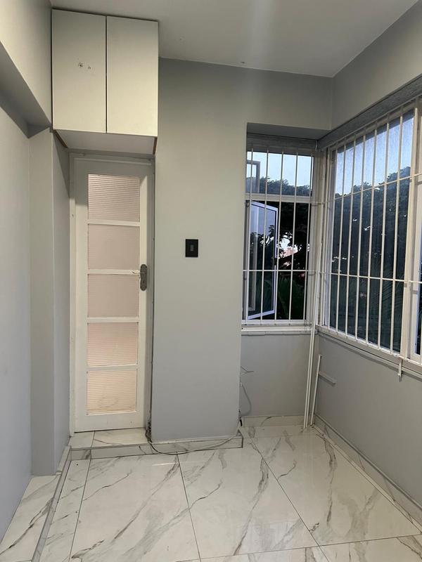 1 Bedroom Property for Sale in Glenwood KwaZulu-Natal