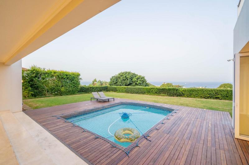 To Let 5 Bedroom Property for Rent in Umhlanga Rocks KwaZulu-Natal