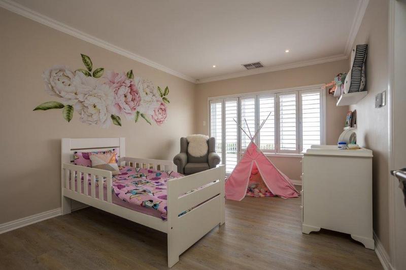 To Let 5 Bedroom Property for Rent in Umhlanga Rocks KwaZulu-Natal