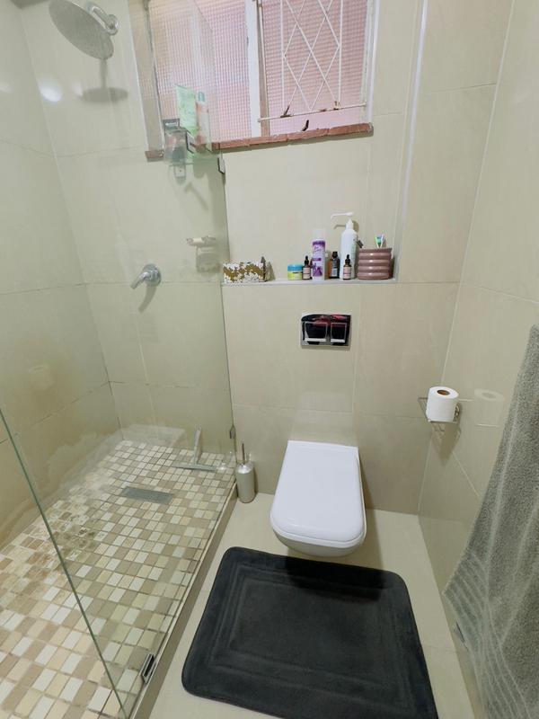 3 Bedroom Property for Sale in Glenwood KwaZulu-Natal