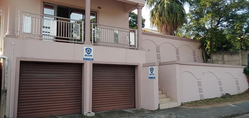 3 Bedroom Property for Sale in Montclair KwaZulu-Natal