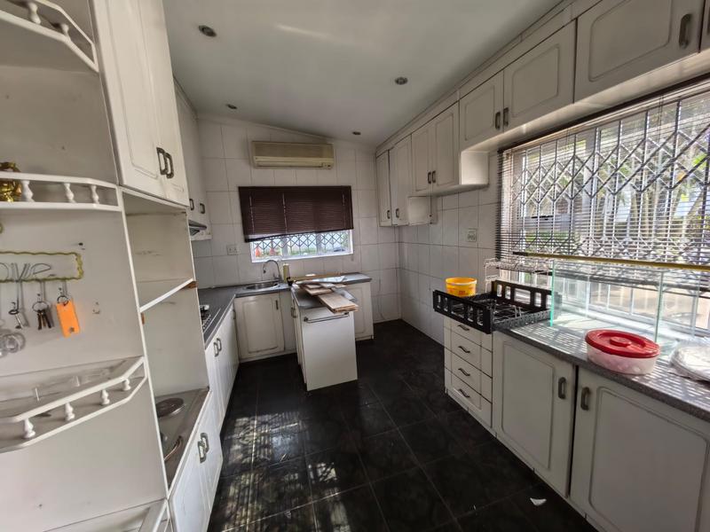 To Let 1 Bedroom Property for Rent in Kwamashu KwaZulu-Natal
