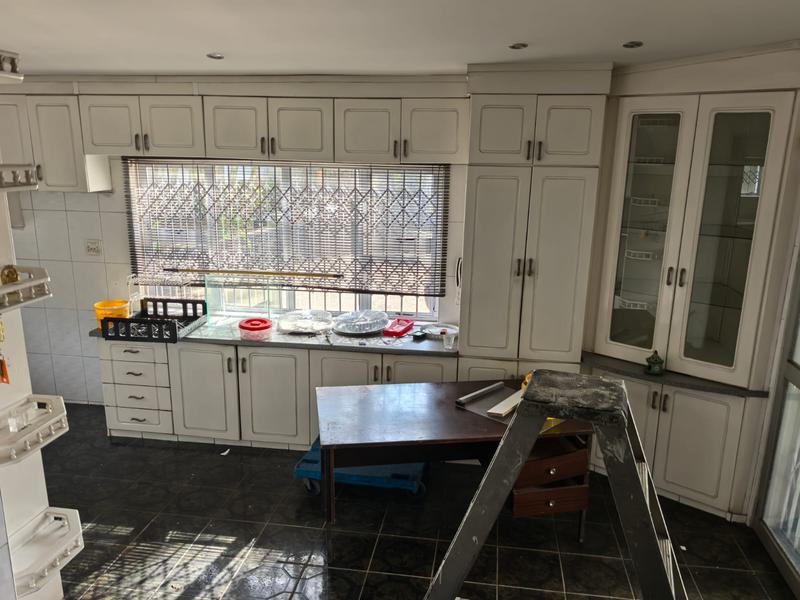 To Let 1 Bedroom Property for Rent in Kwamashu KwaZulu-Natal