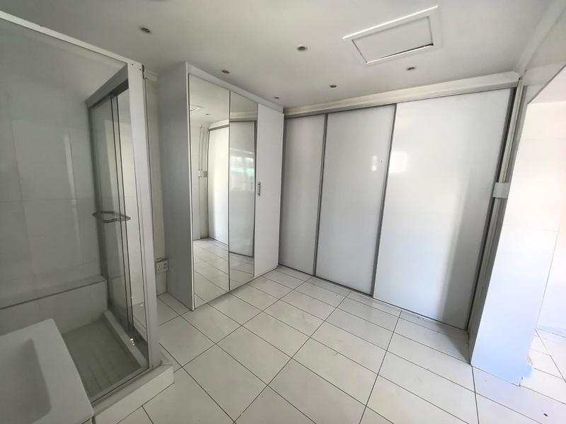 To Let 1 Bedroom Property for Rent in Kwamashu KwaZulu-Natal