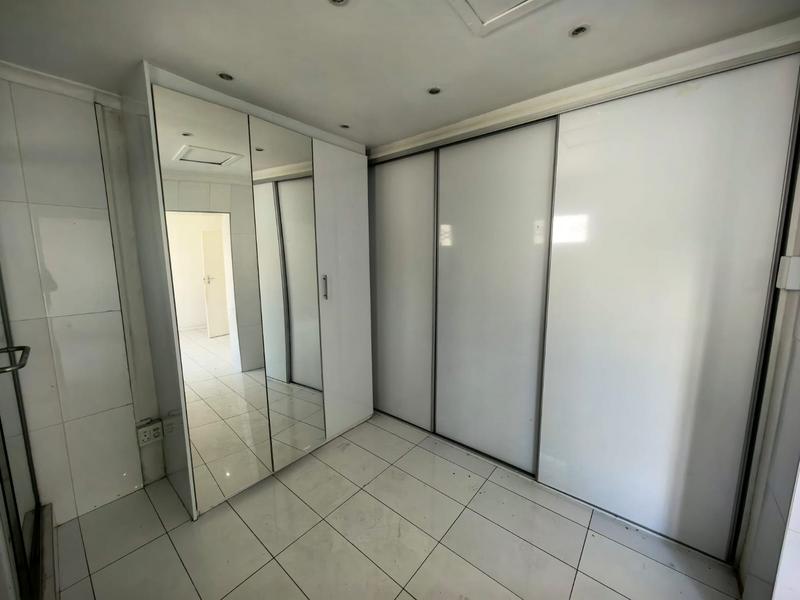 To Let 1 Bedroom Property for Rent in Kwamashu KwaZulu-Natal
