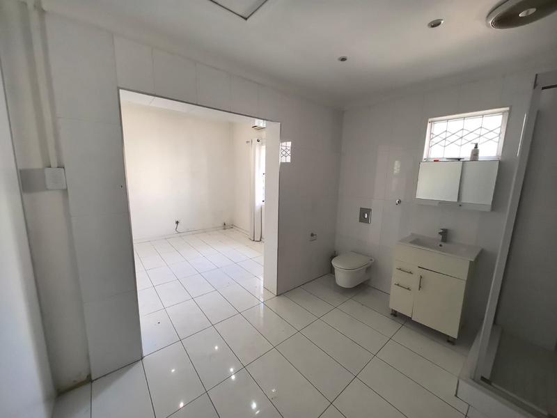 To Let 1 Bedroom Property for Rent in Kwamashu KwaZulu-Natal