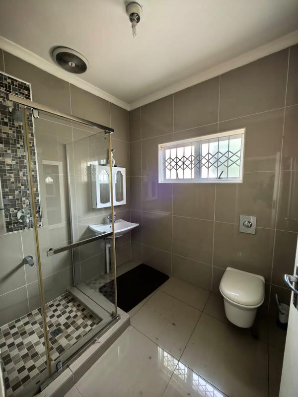 To Let 1 Bedroom Property for Rent in Kwamashu KwaZulu-Natal
