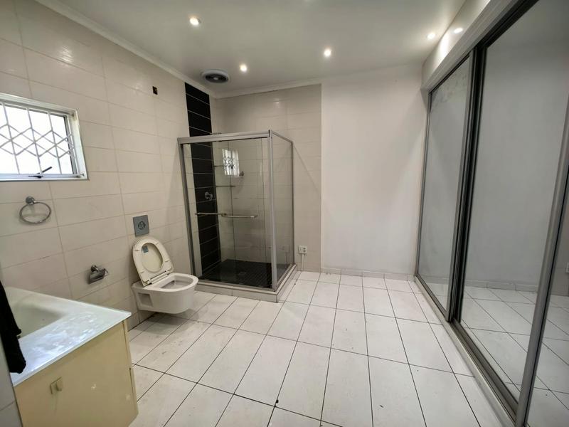 To Let 2 Bedroom Property for Rent in Kwamashu KwaZulu-Natal