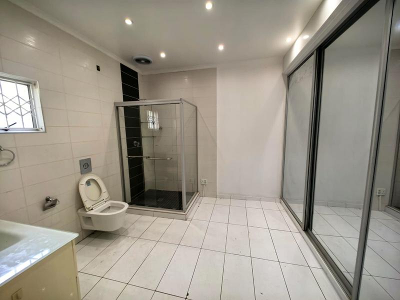 To Let 2 Bedroom Property for Rent in Kwamashu KwaZulu-Natal