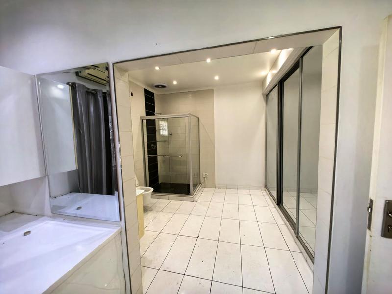 To Let 2 Bedroom Property for Rent in Kwamashu KwaZulu-Natal
