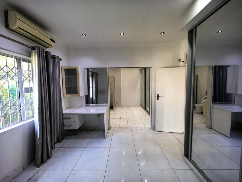To Let 2 Bedroom Property for Rent in Kwamashu KwaZulu-Natal