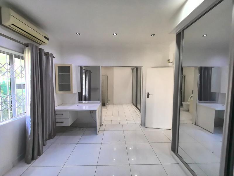 To Let 2 Bedroom Property for Rent in Kwamashu KwaZulu-Natal