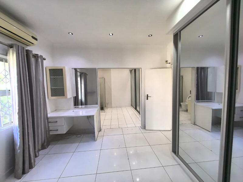To Let 2 Bedroom Property for Rent in Kwamashu KwaZulu-Natal
